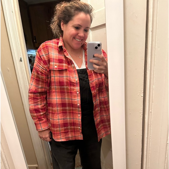 Meet your Posher, Hannah - Picture 4 of 4